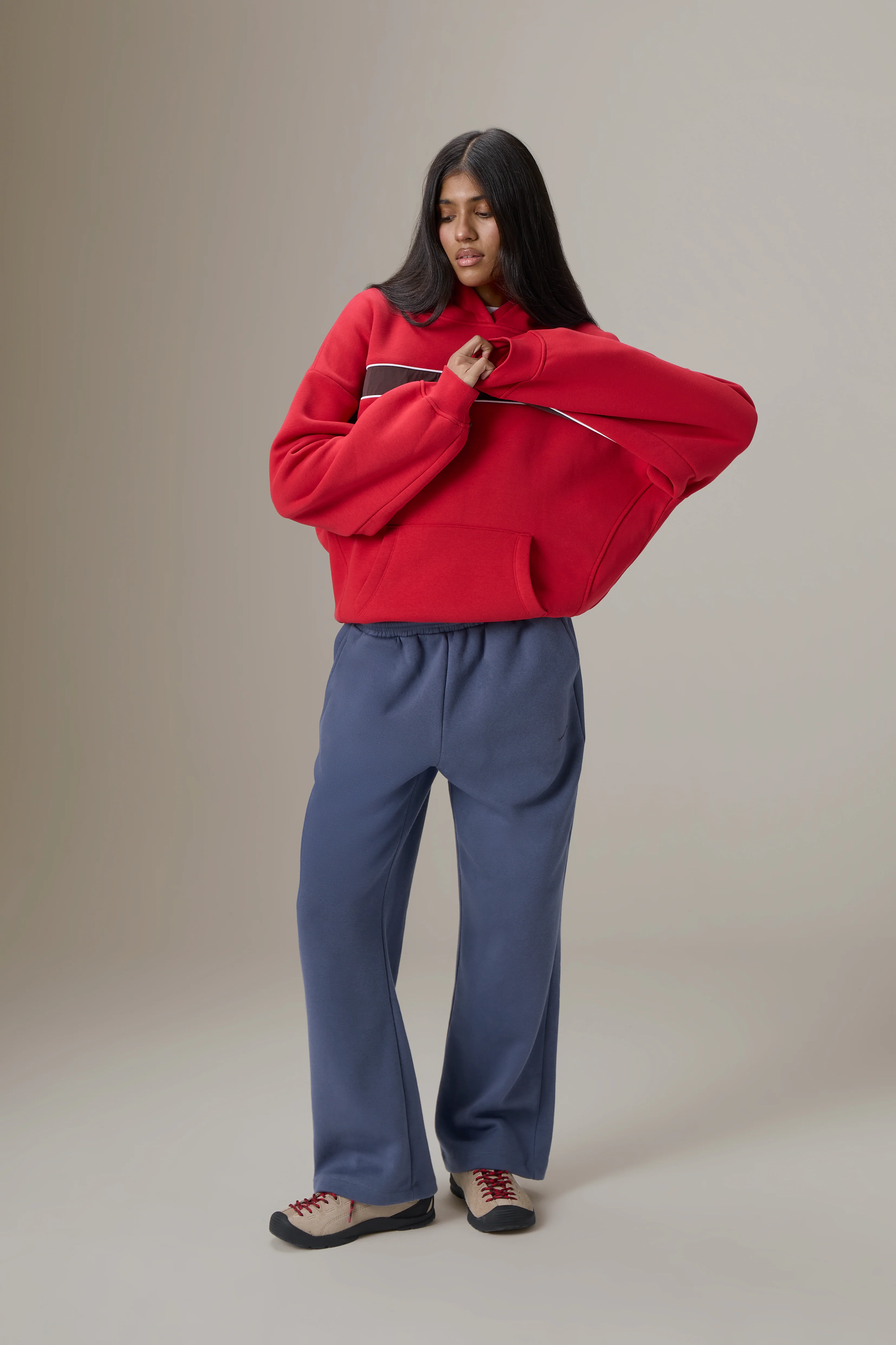 Seekers Speedway Hoodie in Red - Image 5