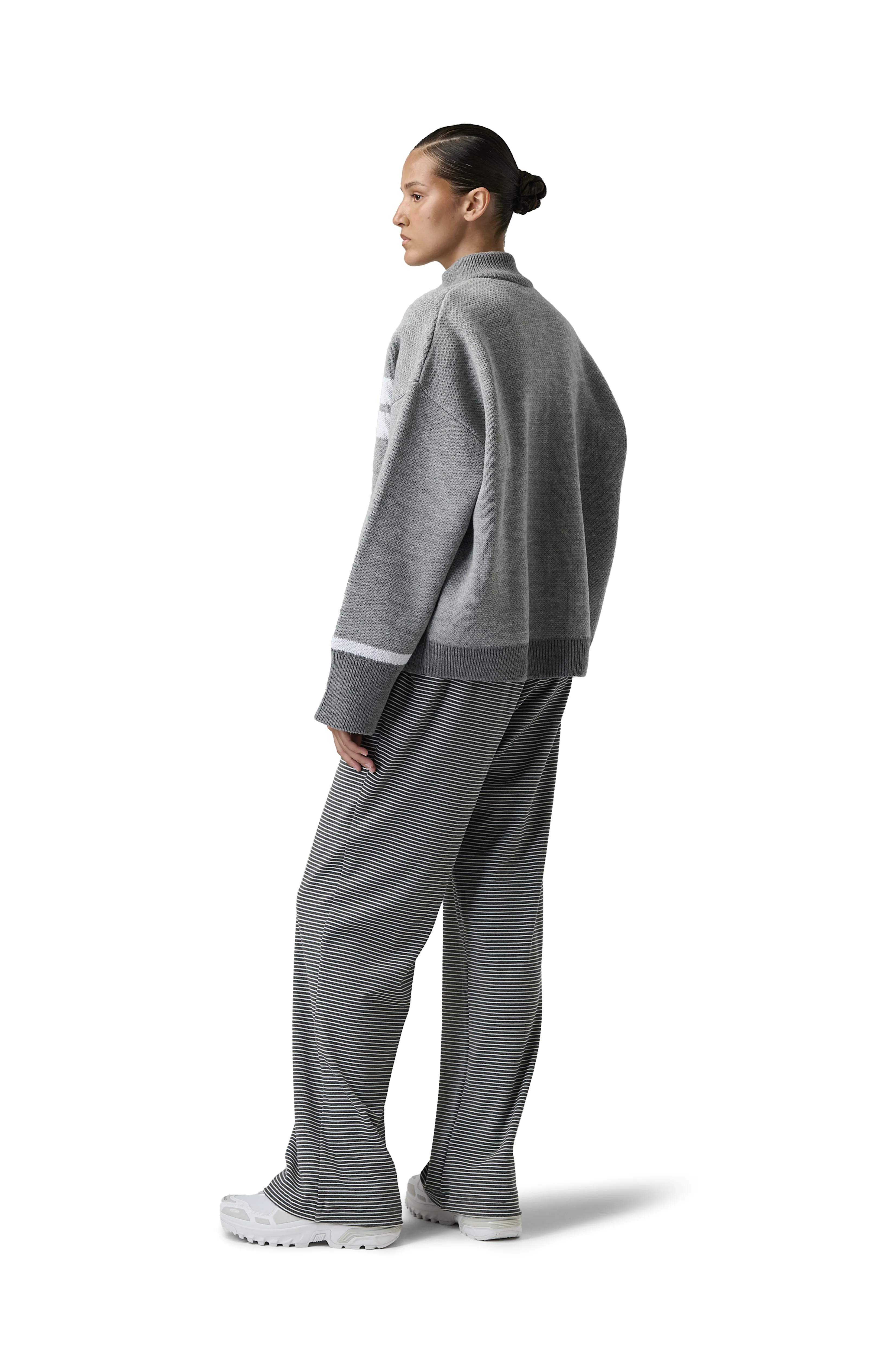 Muffle Knit Zip Up Cardigan - Image 8