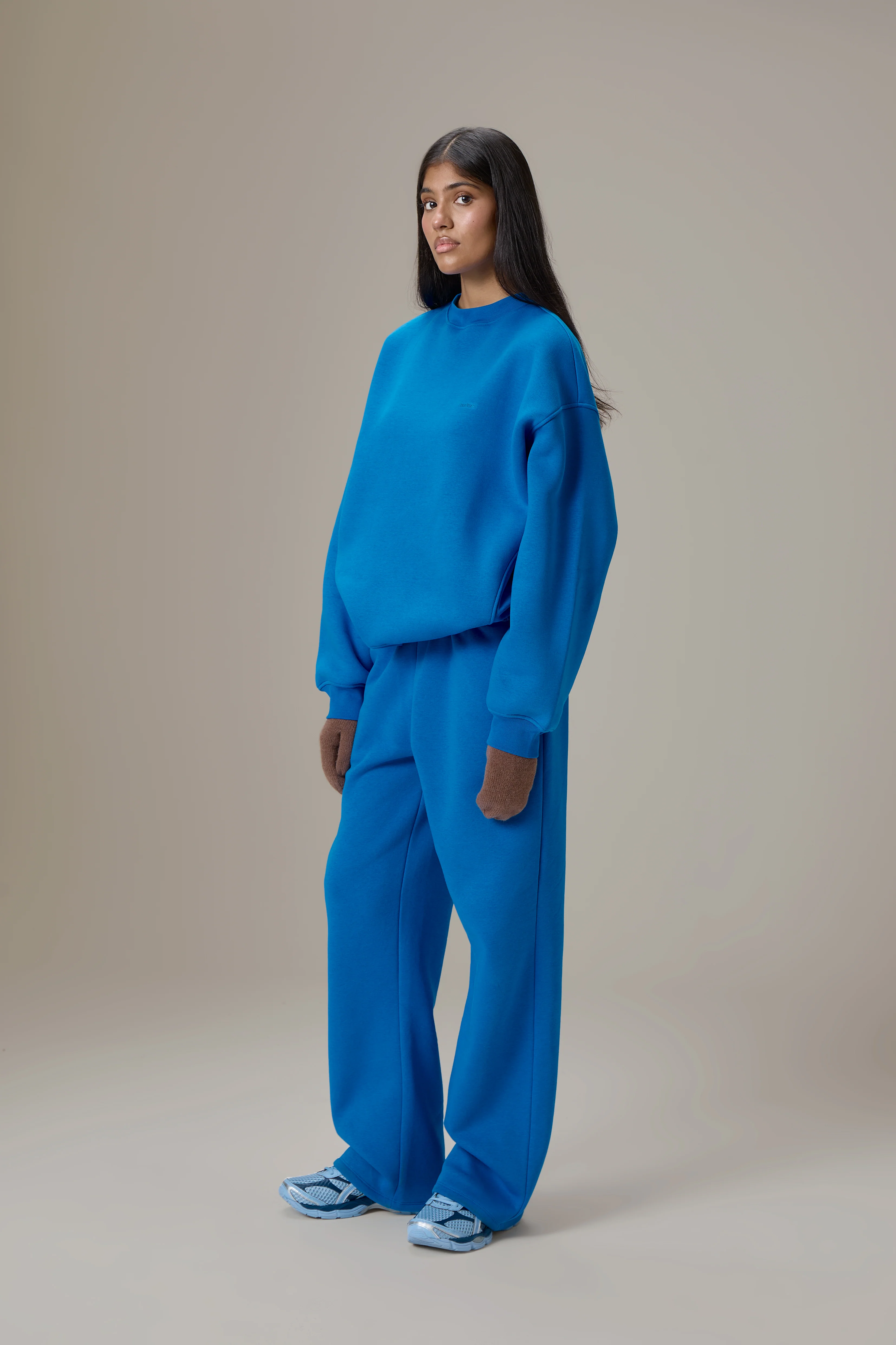Seekers Classic Sweatshirt in Bluebird - Image 5