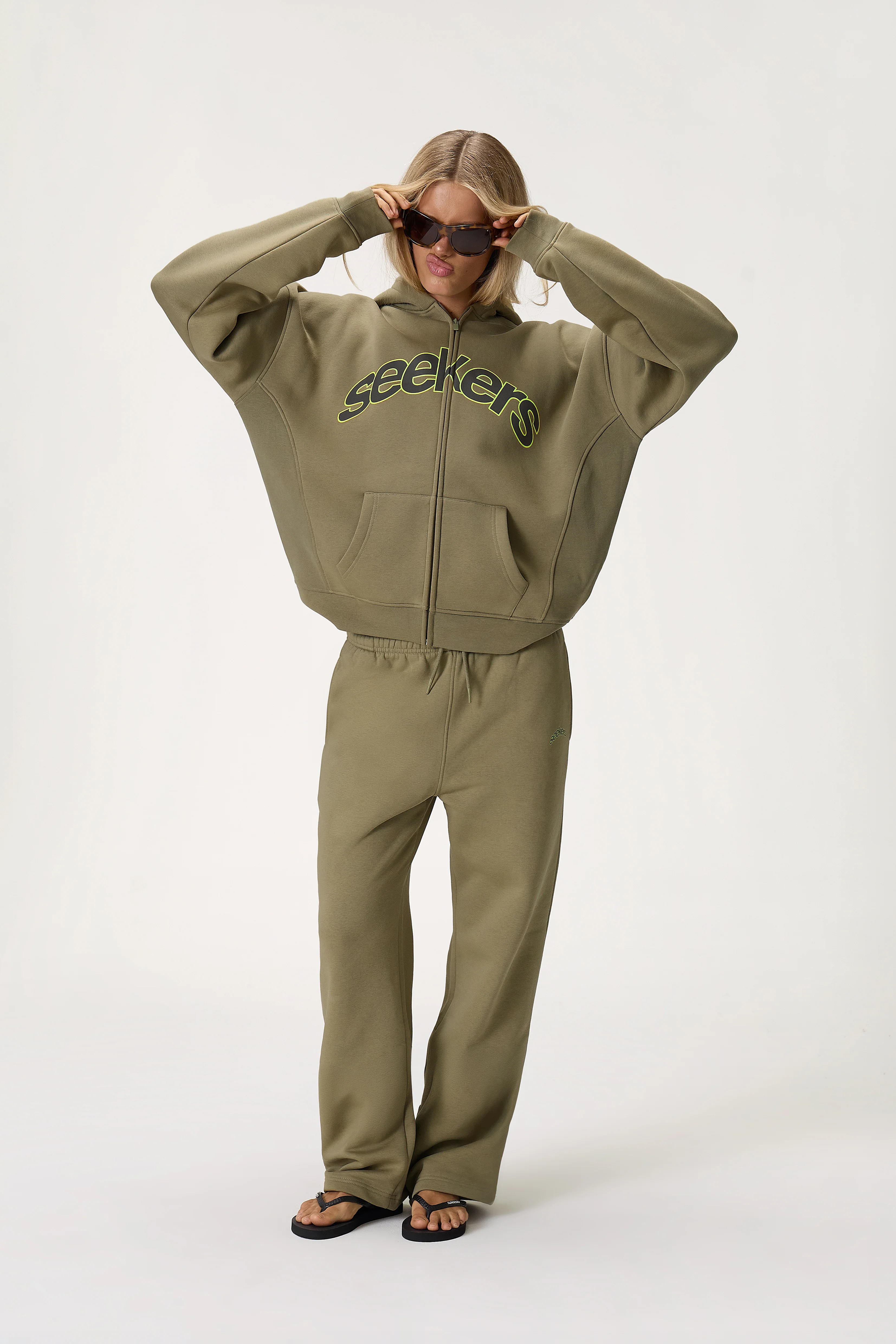 Seekers Doozy Wide Leg Sweatpants in Khaki