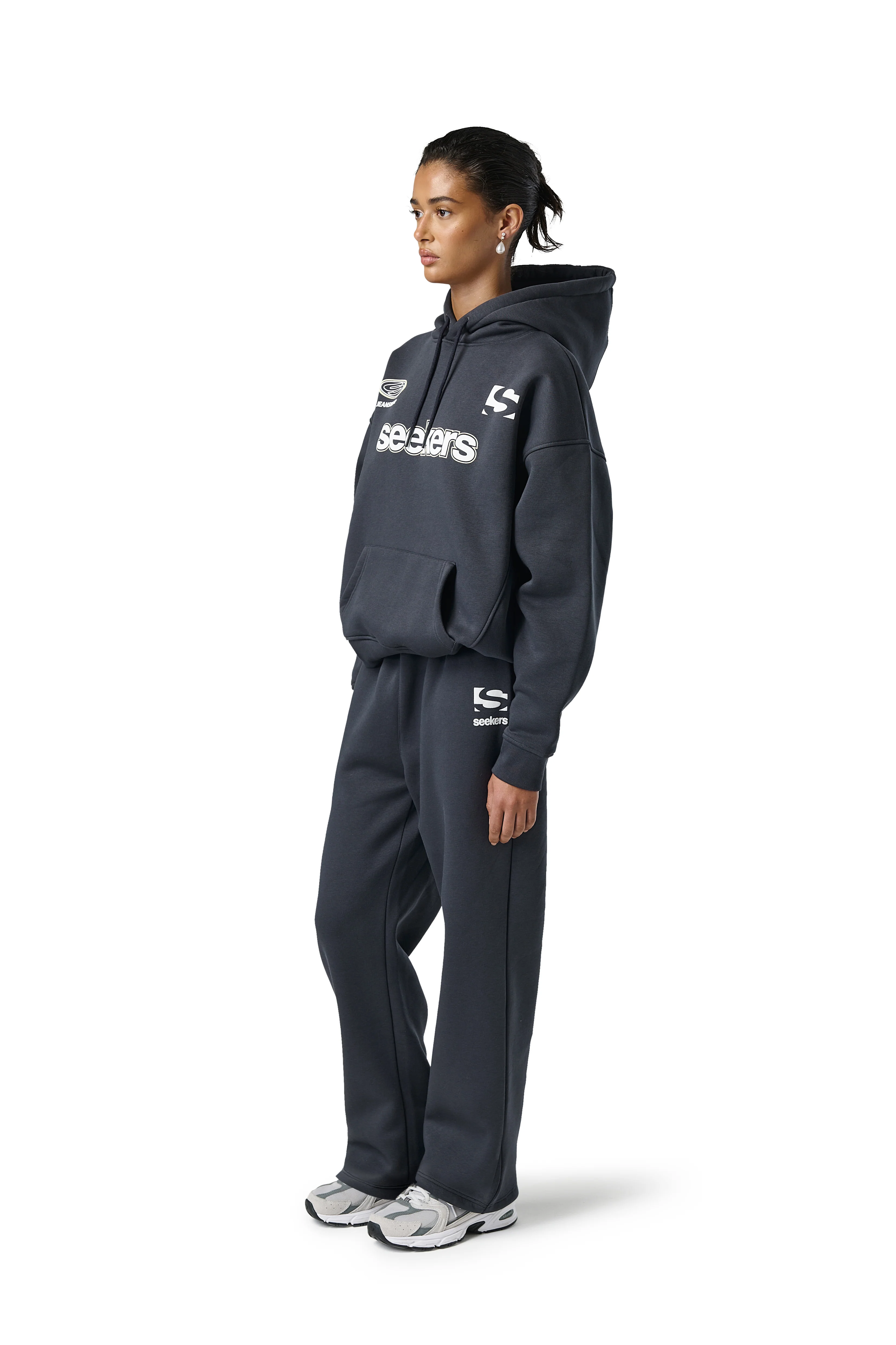 Seekers Motif Hoodie in Skipper - Image 11