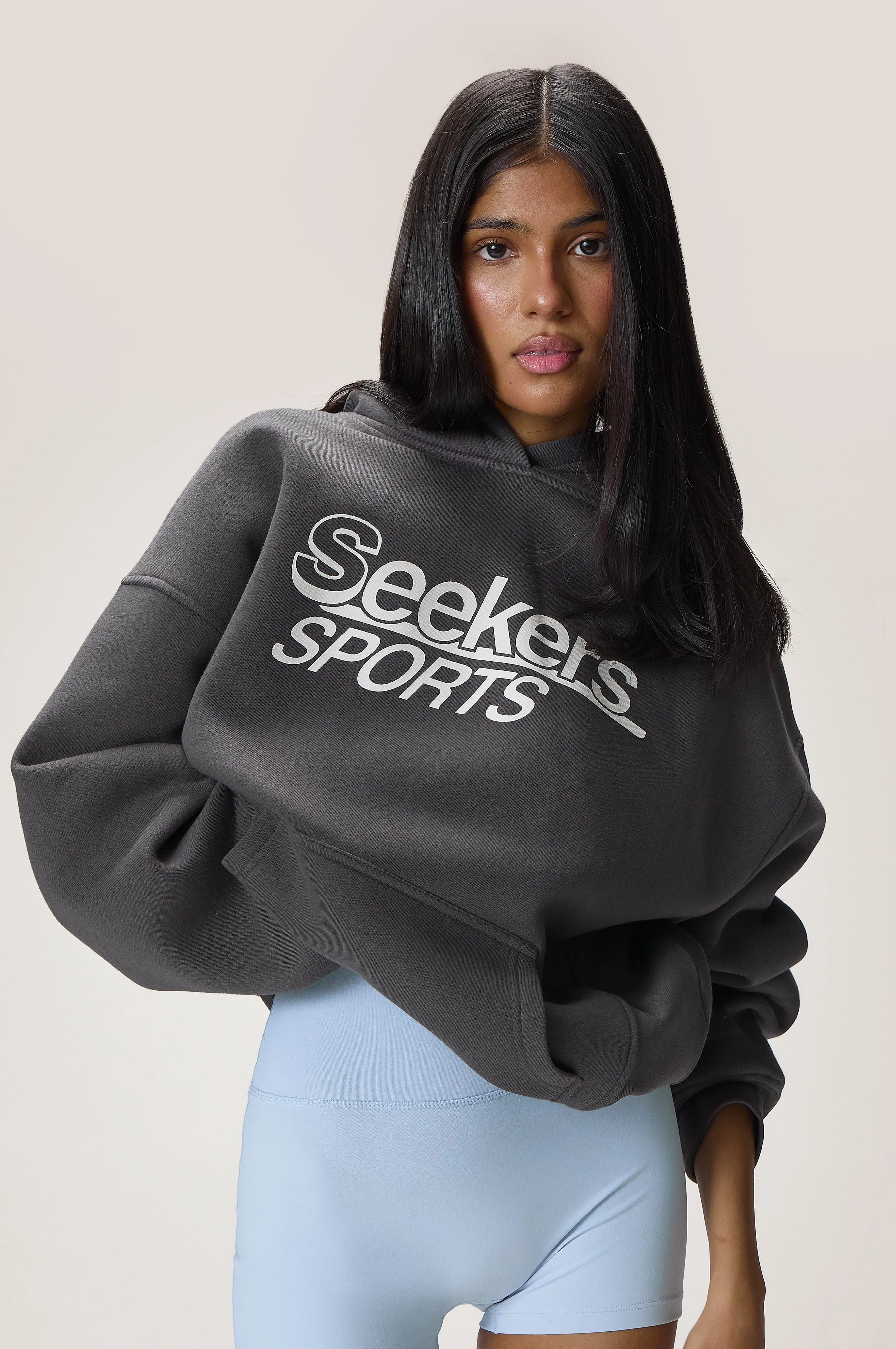 Seekers Sports Hoodie in Charcoal - Image 7