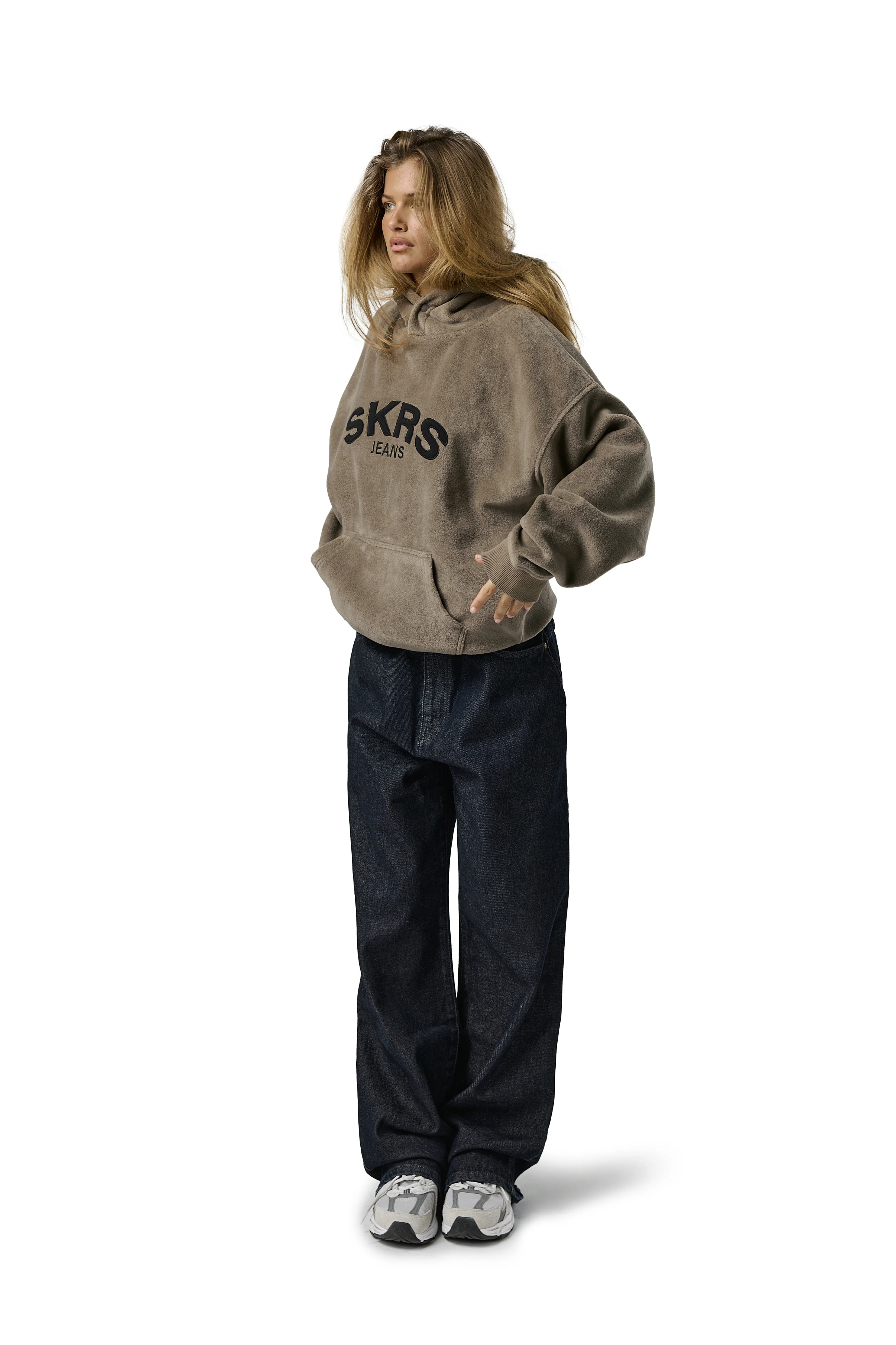 SKRS Fleece Hoodie in Otter - Image 9
