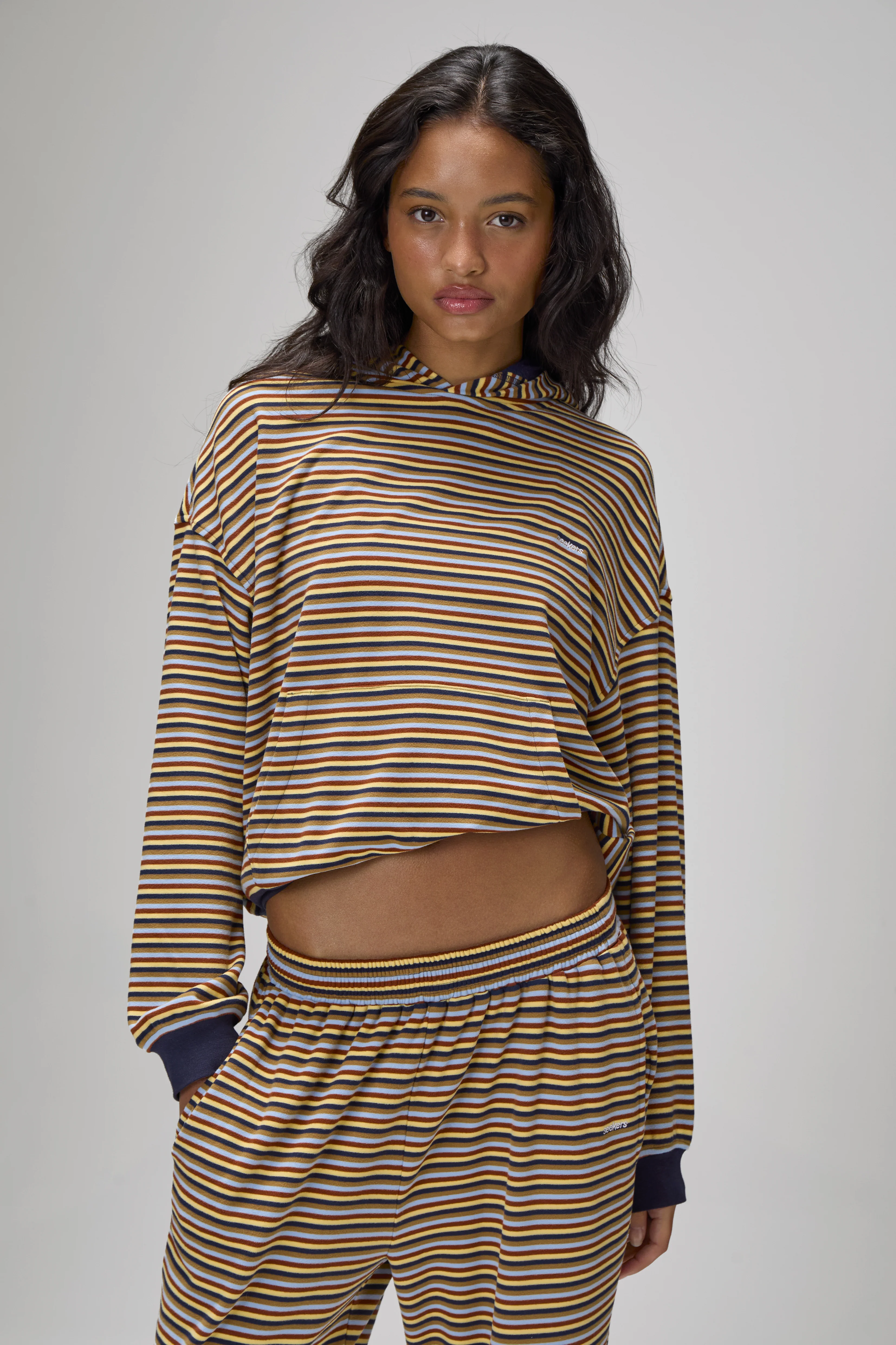 Walker Soft Shrunken Hoodie in Navy - Image 4