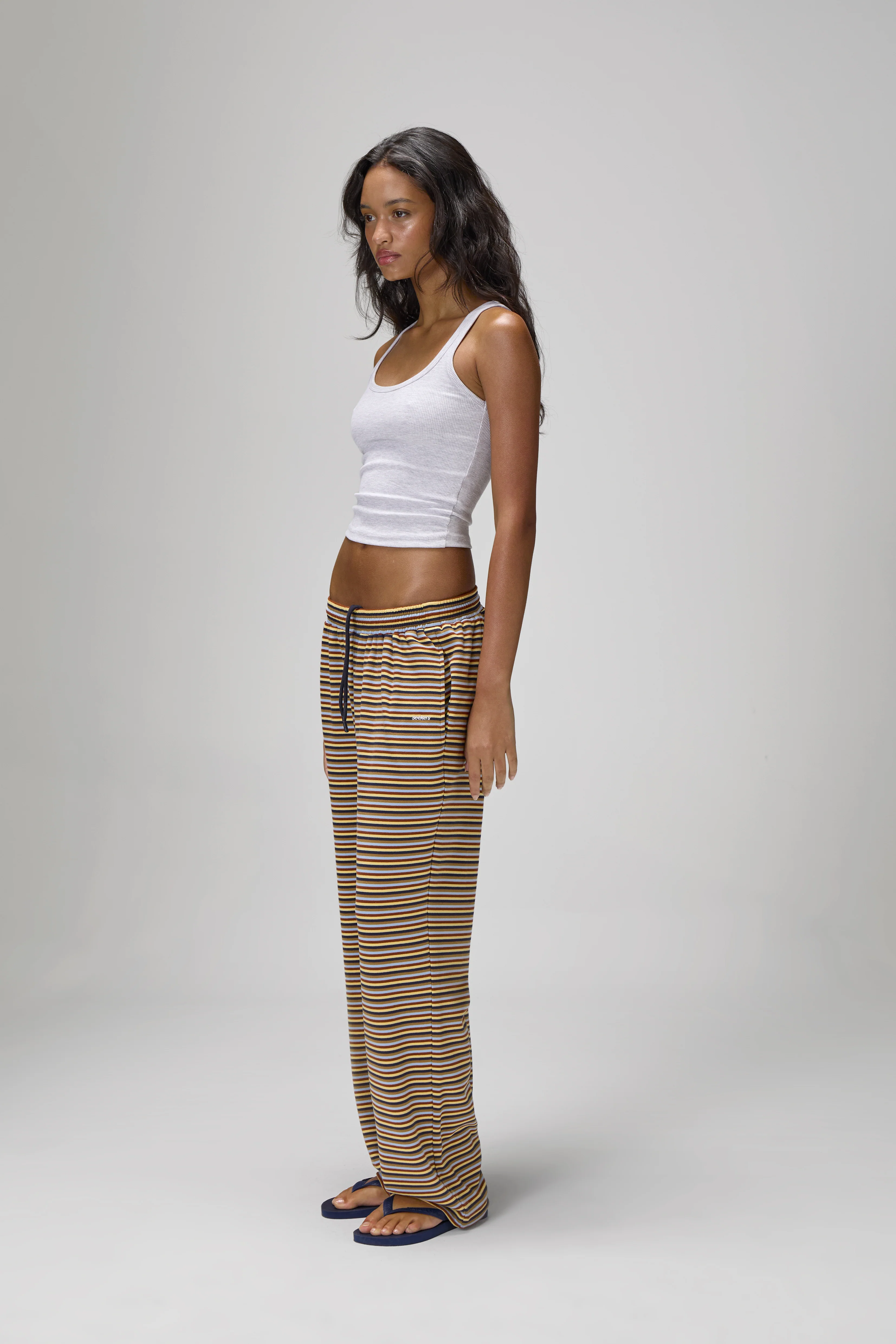 Walker Soft Wide Leg Pants in Navy - Image 7